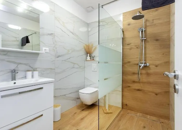 With Parking Space - 25365 Apartment *