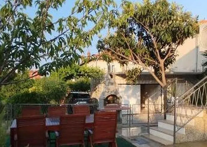 With Parking Space - 25365 Apartment *