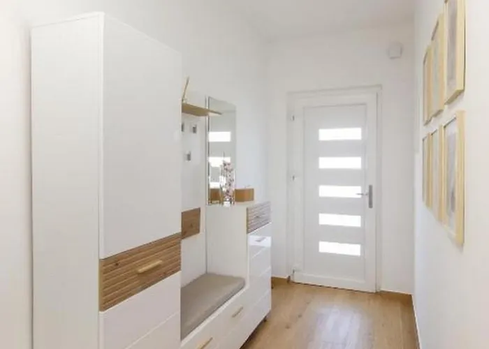 With Parking Space - 25365 Apartment *